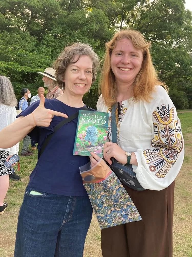 Kirsty & Tanya (photo by KLT)